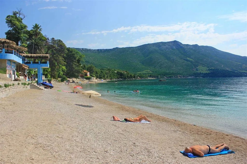 8-Bedroom Villa in Orebić near Trstenica Beach