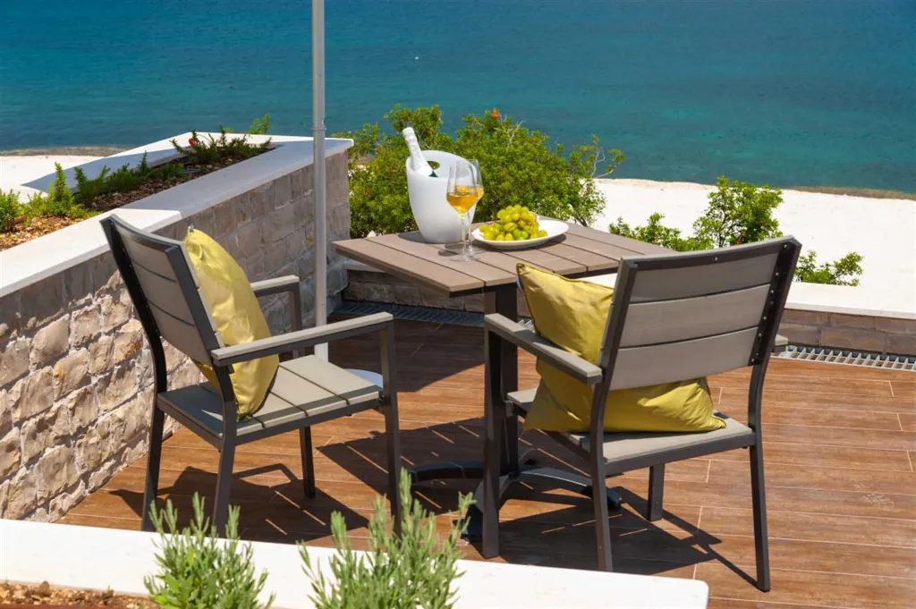 Okrug Gornji Villa for 11 with Indoor & Outdoor Pools