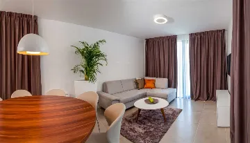 Okrug Gornji Villa for 11 with Indoor & Outdoor Pools