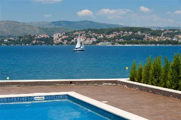 Okrug Gornji Villa for 11 with Indoor & Outdoor Pools