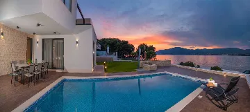 Okrug Gornji Villa for 11 with Indoor & Outdoor Pools