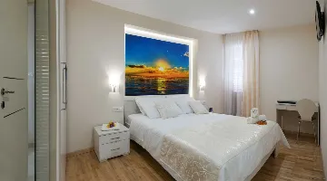 6-Bedroom Villa with Heated Pool in Blato