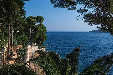 Dubrovnik 6-Bedroom Villa with Heated Pool and Spa