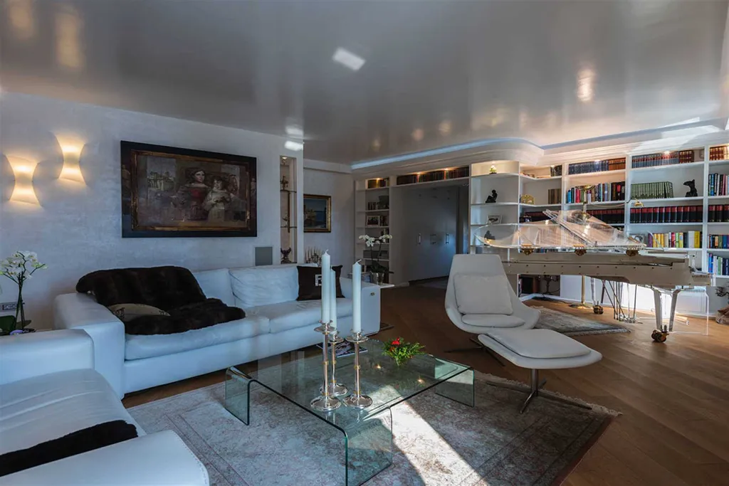 Dubrovnik 6-Bedroom Villa with Heated Pool and Spa