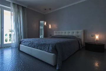 Dubrovnik 6-Bedroom Villa with Heated Pool and Spa