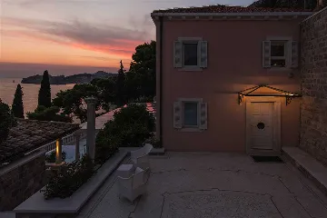 Dubrovnik 6-Bedroom Villa with Heated Pool and Spa