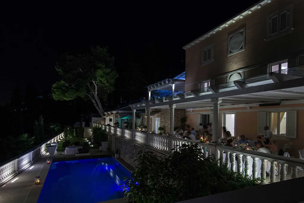 Dubrovnik 6-Bedroom Villa with Heated Pool and Spa
