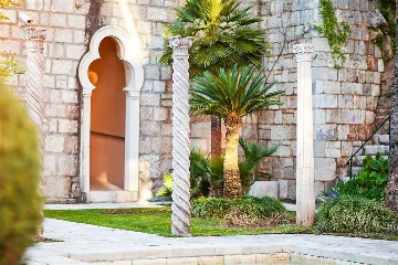 Dubrovnik Villa with Private Pool and Beach Access