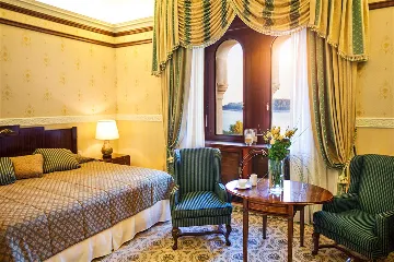 Dubrovnik Villa with Private Pool and Beach Access