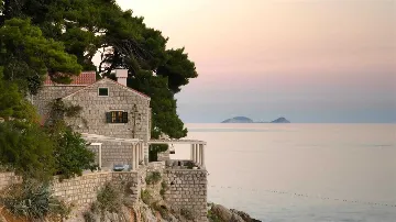 Dubrovnik Villa with Private Beach & Pool