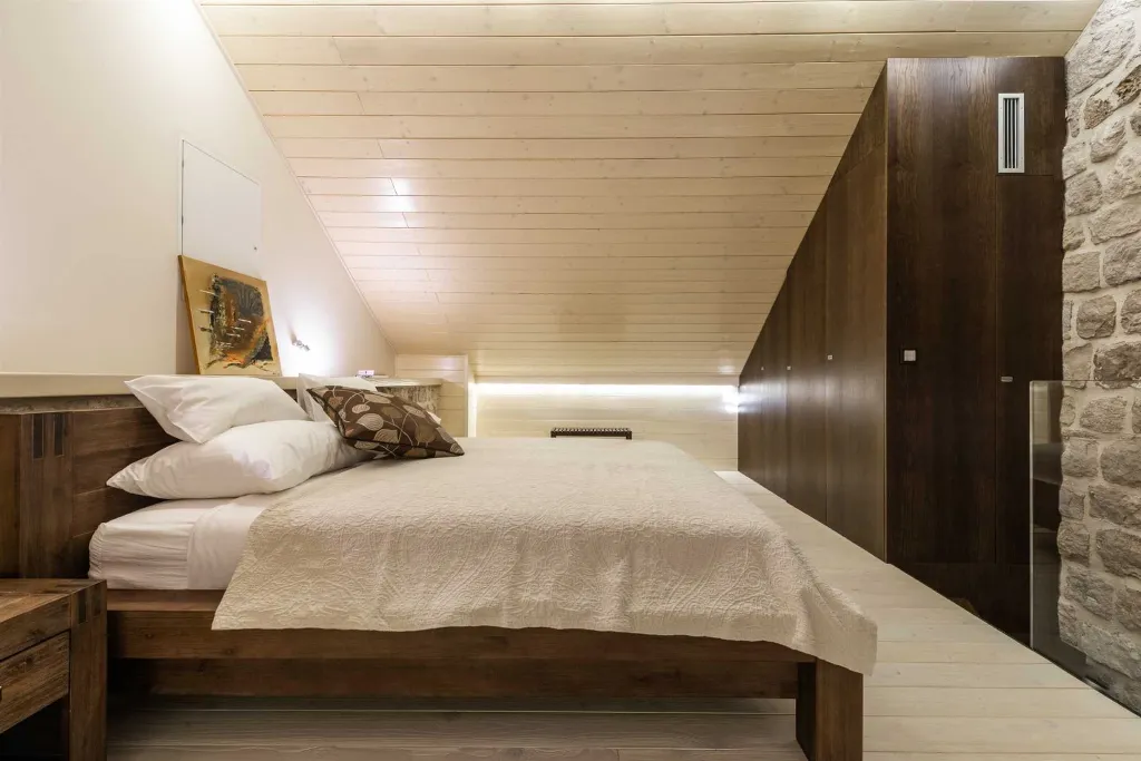 Zaton Villa for 12–14 with Pool and Private Chapel