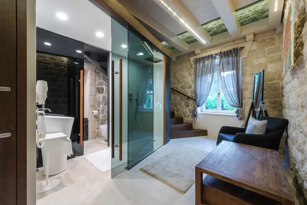 Zaton Villa for 12–14 with Pool and Private Chapel