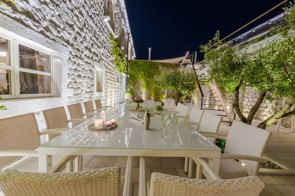 Zaton Villa for 12–14 with Pool and Private Chapel