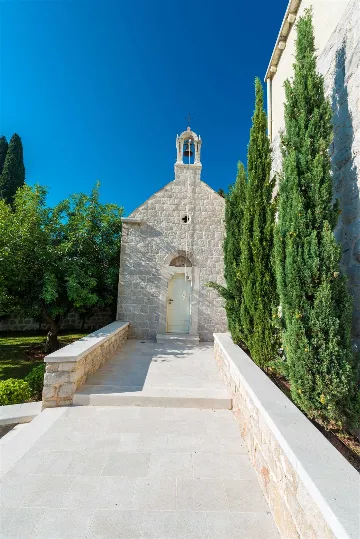 Zaton Villa for 12–14 with Pool and Private Chapel