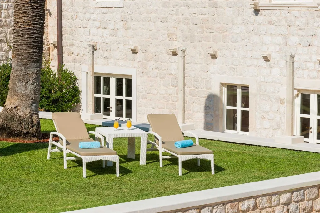 Zaton Villa for 12–14 with Pool and Private Chapel