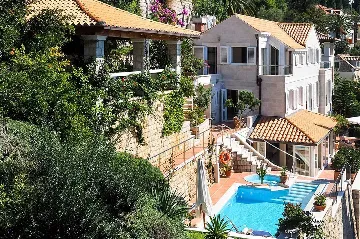 Dubrovnik Villa with Private Pool near the Sea