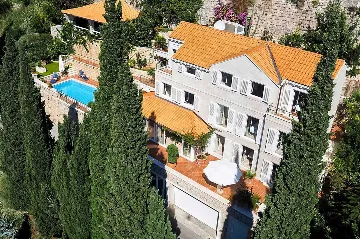 Dubrovnik Villa with Private Pool near the Sea
