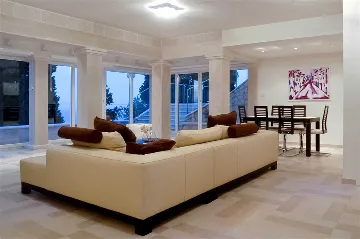 Dubrovnik Villa with Private Pool near the Sea