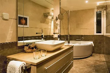 Dubrovnik Villa with Private Pool near the Sea