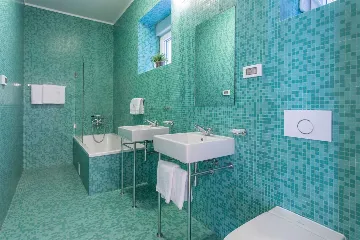 5-Bedroom Villa with Pool in Dubrovnik