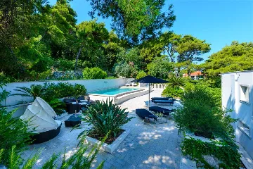 Dubrovnik Villa for 7 Guests with Private Pool