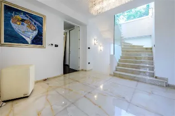 Dubrovnik Villa for 7 Guests with Private Pool