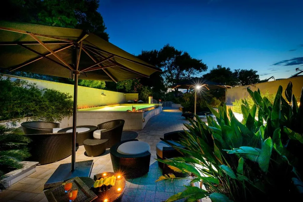 Dubrovnik Villa for 7 Guests with Private Pool