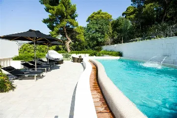 Dubrovnik Villa for 7 Guests with Private Pool