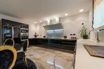 Dubrovnik Villa for 7 Guests with Private Pool