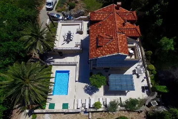 Dubrovnik 5-Bedroom Villa with Pool