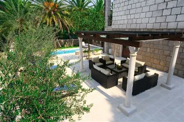 Dubrovnik 5-Bedroom Villa with Pool