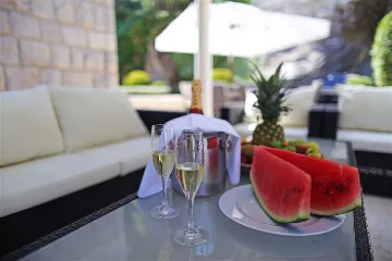 Dubrovnik 5-Bedroom Villa with Pool