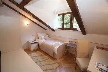 Dubrovnik 5-Bedroom Villa with Pool