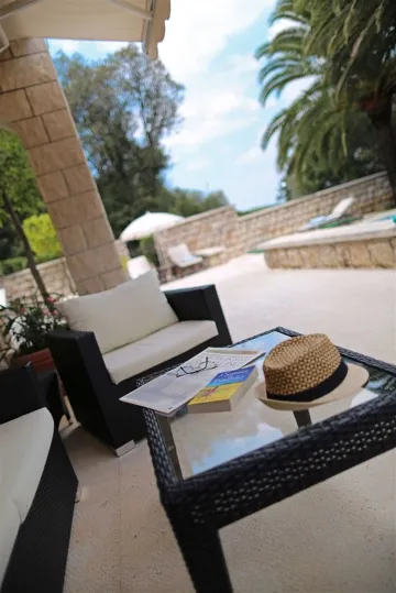 Dubrovnik 5-Bedroom Villa with Pool