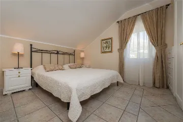 Villa in Mlini with Outdoor Pool