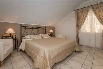 Villa in Mlini with Outdoor Pool