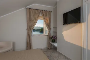 Villa in Mlini with Outdoor Pool