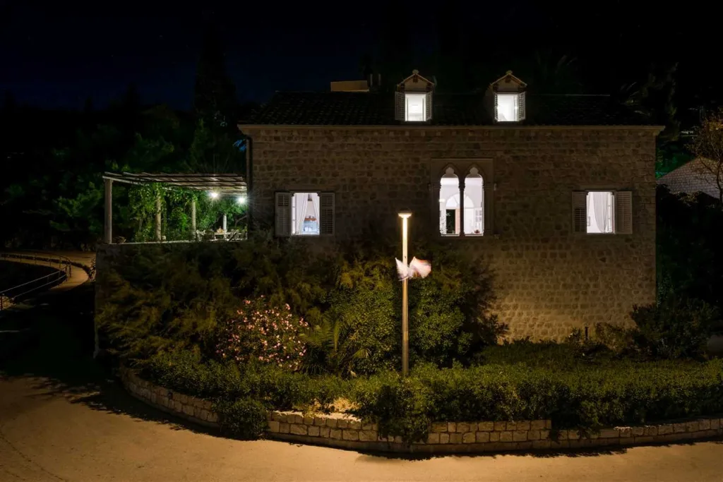 Villa in Mlini with Outdoor Pool