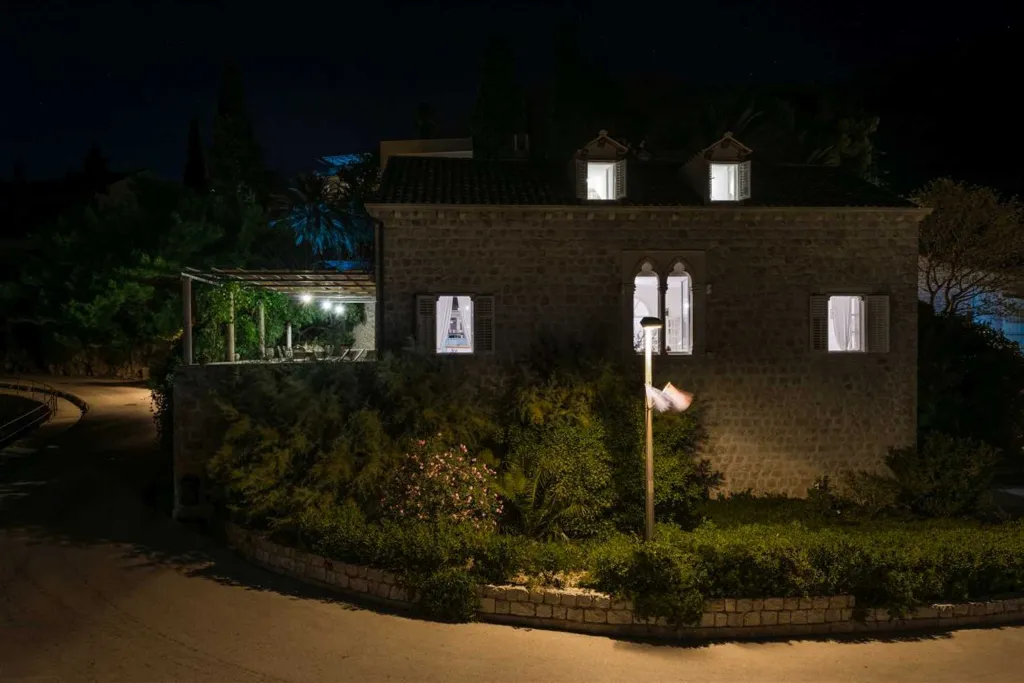 Villa in Mlini with Outdoor Pool