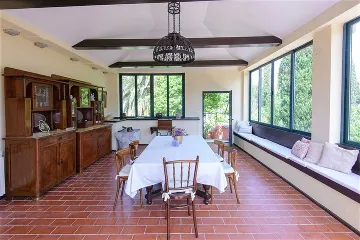 Villa with Pool & Jacuzzi for 10 Guests in Mlini