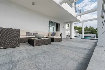 Orašac Villa with Private Pool for 8 Guests