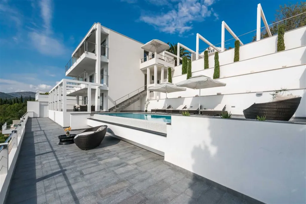 Orašac Villa with Private Pool for 8 Guests