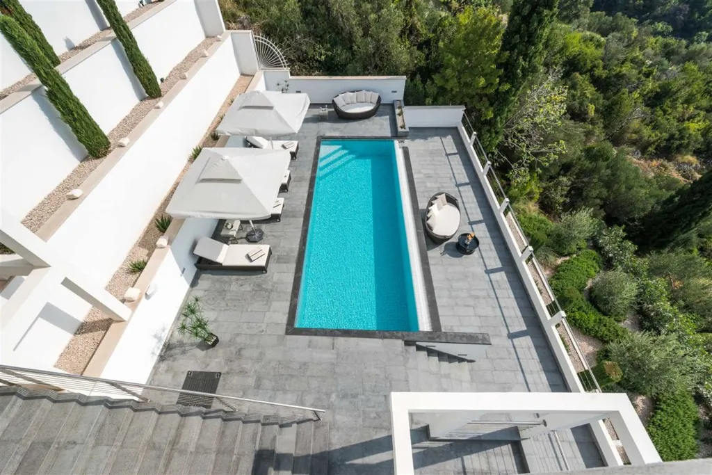 Orašac Villa with Private Pool for 8 Guests
