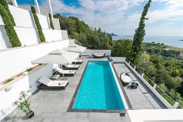 Orašac Villa with Private Pool for 8 Guests