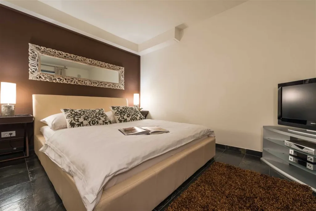 Orašac Villa with Private Pool for 8 Guests
