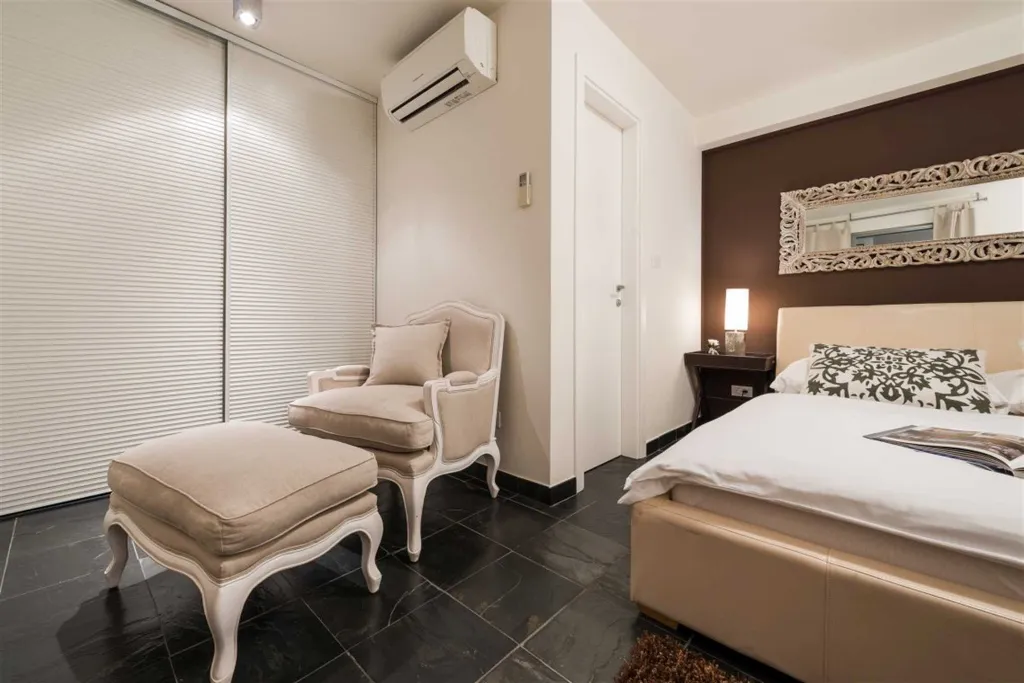 Orašac Villa with Private Pool for 8 Guests