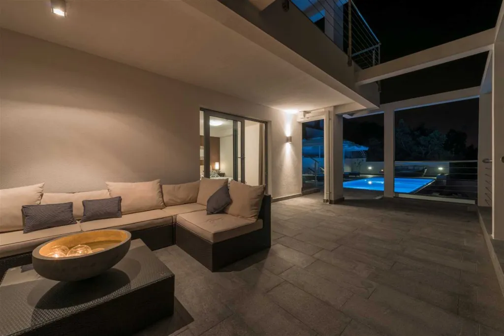 Orašac Villa with Private Pool for 8 Guests