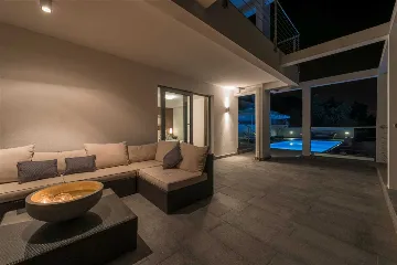 Orašac Villa with Private Pool for 8 Guests