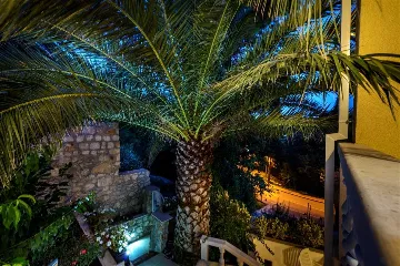 Mlini 5-Bedroom Villa with Pool and Jacuzzi