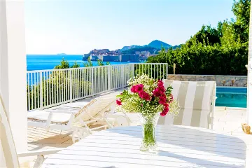 Dubrovnik Villa for 5 Guests with Outdoor Pool